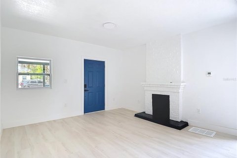 Villa ou maison à vendre à Tampa, Floride: 3 chambres, 114.46 m2 № 2148343 - photo 8