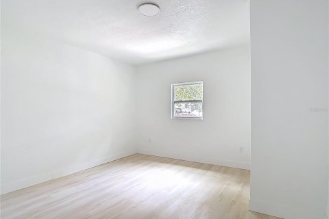 Villa ou maison à vendre à Tampa, Floride: 3 chambres, 114.46 m2 № 2148343 - photo 13