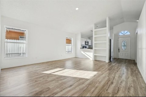Villa ou maison à vendre à Orlando, Floride: 3 chambres, 112.97 m2 № 2142932 - photo 7