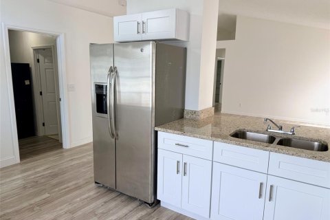 Villa ou maison à vendre à Orlando, Floride: 3 chambres, 112.97 m2 № 2142932 - photo 11