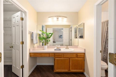 Townhouse in Gainesville, Florida 3 bedrooms, 151.99 sq.m. № 1734335 - photo 25