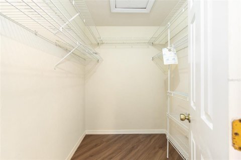 Townhouse in Gainesville, Florida 3 bedrooms, 151.99 sq.m. № 1734335 - photo 27