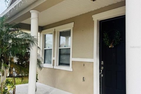 House in Orlando, Florida 4 bedrooms, 316.52 sq.m. № 1568508 - photo 3