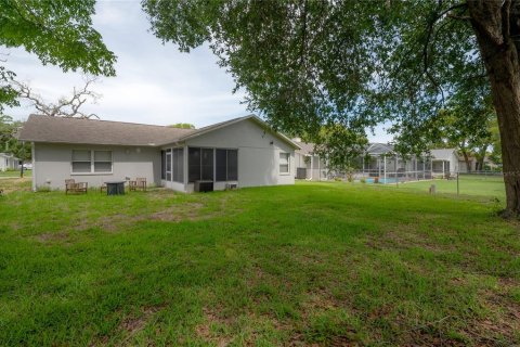 House in Hudson, Florida 3 bedrooms, 133.97 sq.m. № 2126126 - photo 29