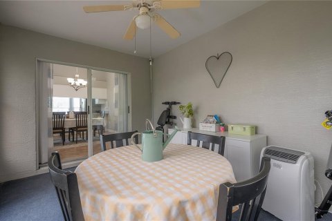 House in Hudson, Florida 3 bedrooms, 133.97 sq.m. № 2126126 - photo 27
