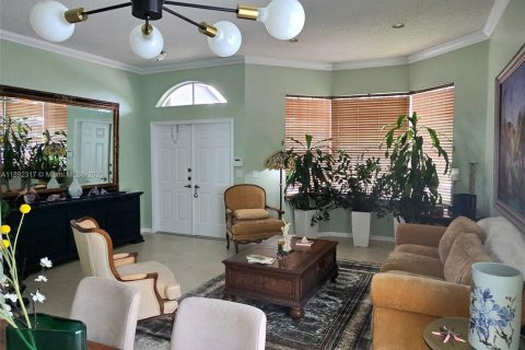 House in Pembroke Pines, Florida 3 bedrooms, 169.92 sq.m. № 1945439 - photo 5