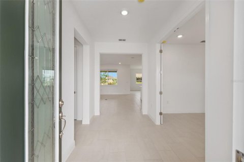 House in Ocala, Florida 2 bedrooms, 199 sq.m. № 1677589 - photo 8