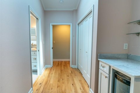 Casa en venta en Tampa, Florida, 3 dormitorios, 168.15 m2 № 1791478 - foto 19