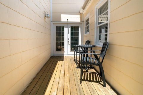 Casa en venta en Tampa, Florida, 3 dormitorios, 168.15 m2 № 1791478 - foto 21