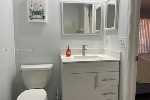 Villa ou maison à vendre à Fort Myers, Floride: 2 chambres № 1940813 - photo 15