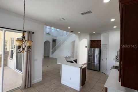 Casa en alquiler en Orlando, Florida, 5 dormitorios, 339.09 m2 № 2258834 - foto 15