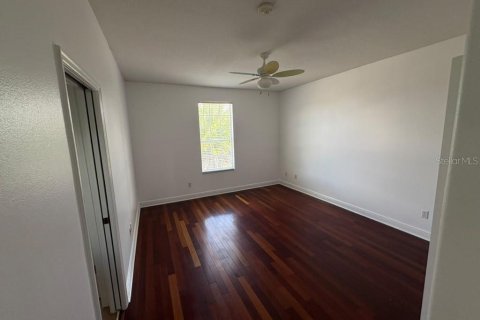 Casa en alquiler en Orlando, Florida, 5 dormitorios, 339.09 m2 № 2258834 - foto 30