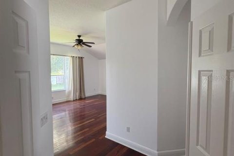 Casa en alquiler en Orlando, Florida, 5 dormitorios, 339.09 m2 № 2258834 - foto 19