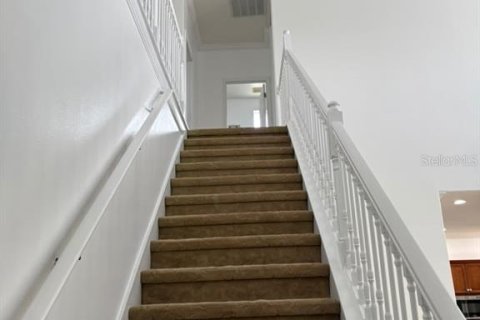 Casa en alquiler en Orlando, Florida, 5 dormitorios, 339.09 m2 № 2258834 - foto 28