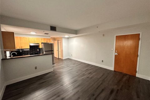 Condominio en venta en Miami Beach, Florida, 1 dormitorio, 49.24 m2 № 2018196 - foto 7