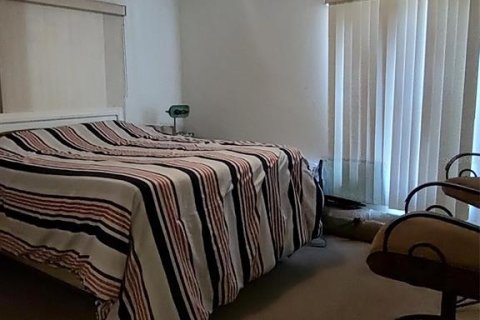 Купить кондоминиум в Лейк-Уэльс, Флорида 7 комнат, 79.71м2, № 1744389 - фото 8