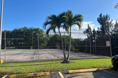 Copropriété à louer à Miami, Floride: 2 chambres, 73.67 m2 № 1956780 - photo 20