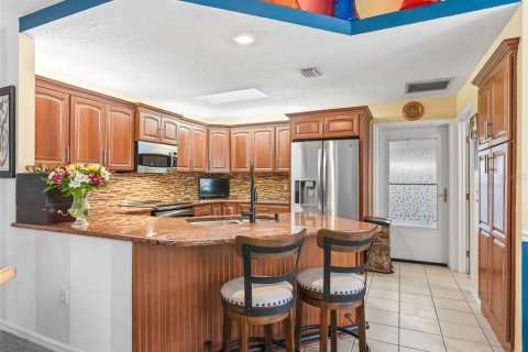 Купить виллу или дом в Саммерфилд, Флорида 7 комнат, 170.2м2, № 1911555 - фото 15