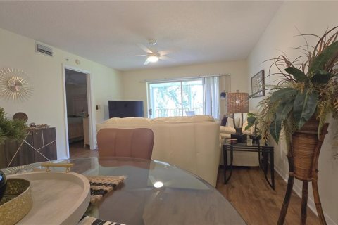 Condominio en alquiler en Bradenton, Florida, 2 dormitorios, 96.8 m2 № 1812733 - foto 6