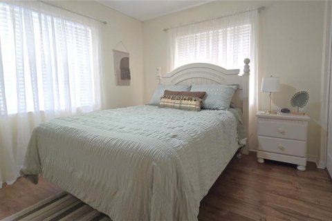 Condominio en alquiler en Bradenton, Florida, 2 dormitorios, 96.8 m2 № 1812733 - foto 12
