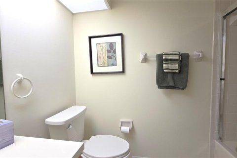 Condominio en alquiler en Bradenton, Florida, 2 dormitorios, 96.8 m2 № 1812733 - foto 14