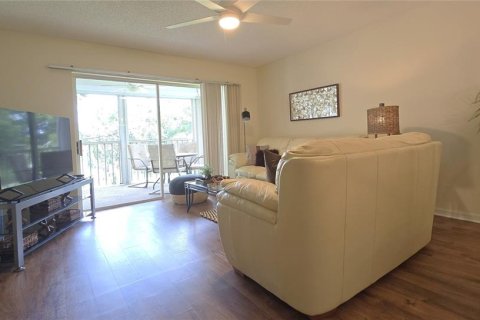 Condominio en alquiler en Bradenton, Florida, 2 dormitorios, 96.8 m2 № 1812733 - foto 8