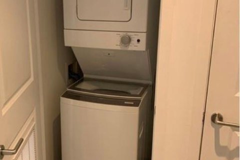 Снять в аренду кондоминиум в Майами, Флорида 3 комнаты, 54.07м2, № 2083867 - фото 17