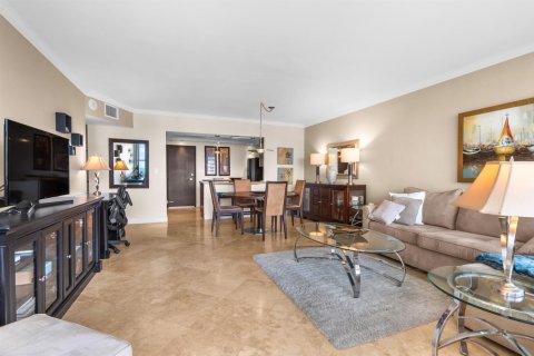 Condo in Fort Lauderdale, Florida, 1 bedroom  № 2077596