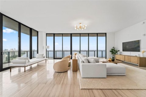 Copropriété à vendre à Tampa, Floride: 4 chambres, 517.19 m2 № 1905944 - photo 7