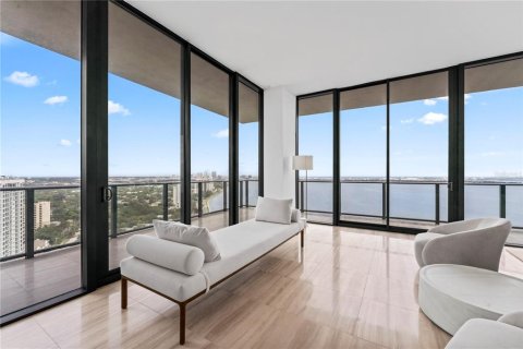 Copropriété à vendre à Tampa, Floride: 4 chambres, 517.19 m2 № 1905944 - photo 5