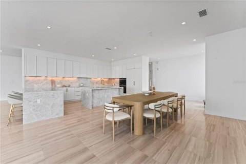 Copropriété à vendre à Tampa, Floride: 4 chambres, 517.19 m2 № 1905944 - photo 22