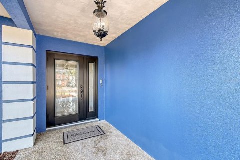 House in Sarasota, Florida 2 bedrooms, 168.71 sq.m. № 1538606 - photo 8
