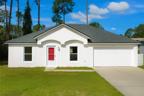 House in Palm Coast, Florida 3 bedrooms, 127.09 sq.m. № 1834753 - photo 1