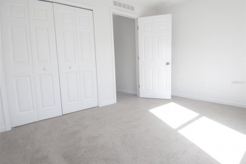 House in Palm Coast, Florida 3 bedrooms, 127.09 sq.m. № 1834753 - photo 11