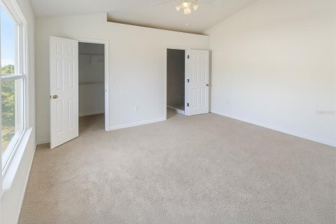 House in Palm Coast, Florida 3 bedrooms, 127.09 sq.m. № 1834753 - photo 9