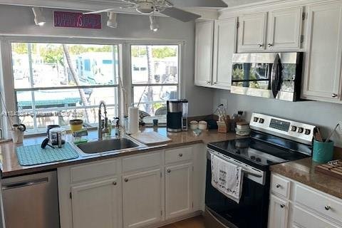 House in Key Largo, Florida 2 bedrooms № 1845998 - photo 5