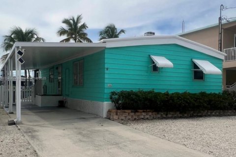 House in Key Largo, Florida 2 bedrooms № 1845998 - photo 1
