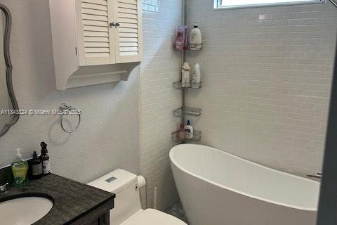 House in Key Largo, Florida 2 bedrooms № 1845998 - photo 11