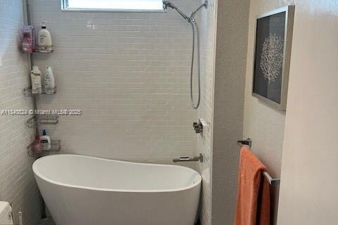House in Key Largo, Florida 2 bedrooms № 1845998 - photo 10