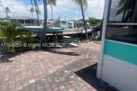 House in Key Largo, Florida 2 bedrooms № 1845998 - photo 18
