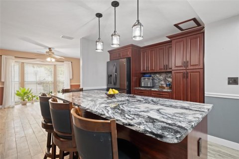Adosado en venta en Tampa, Florida, 3 dormitorios, 193.42 m2 № 1687021 - foto 2