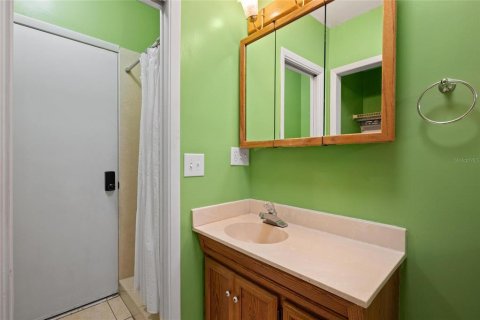 Adosado en venta en Tampa, Florida, 3 dormitorios, 193.42 m2 № 1687021 - foto 18