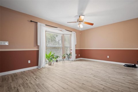 Adosado en venta en Tampa, Florida, 3 dormitorios, 193.42 m2 № 1687021 - foto 8