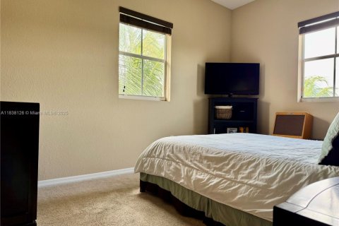 Condominio en venta en Doral, Florida, 3 dormitorios, 119.29 m2 № 2021313 - foto 30