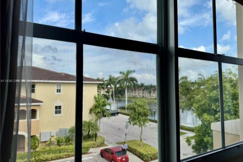 Condominio en venta en Doral, Florida, 3 dormitorios, 119.29 m2 № 2021313 - foto 23