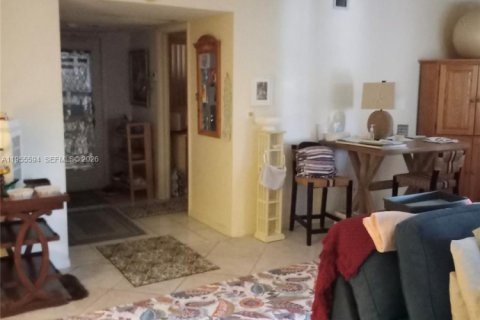 Copropriété à vendre à Coral Springs, Floride: 1 chambre, 87.7 m2 № 2020407 - photo 5