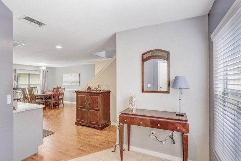 House in Tampa, Florida 3 bedrooms, 174.38 sq.m. № 1774652 - photo 9