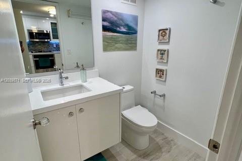 Condominio en alquiler en Miami, Florida, 1 dormitorio, 80.64 m2 № 2086144 - foto 12