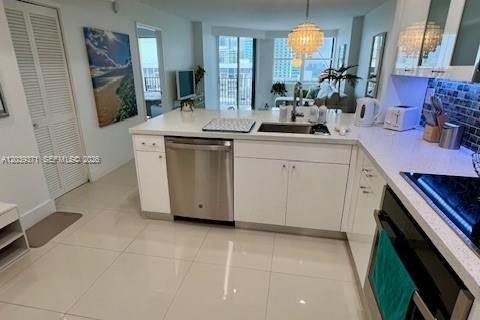 Condominio en alquiler en Miami, Florida, 1 dormitorio, 80.64 m2 № 2086144 - foto 6