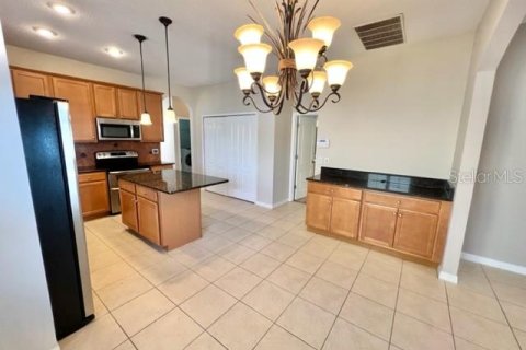Villa ou maison à louer à Sanford, Floride: 4 chambres, 181.62 m2 № 2386643 - photo 9